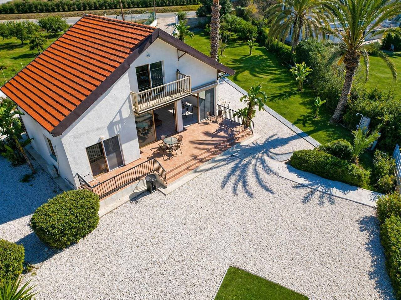 Foto 3 von 22: Villa für 4 Personen mit Garten