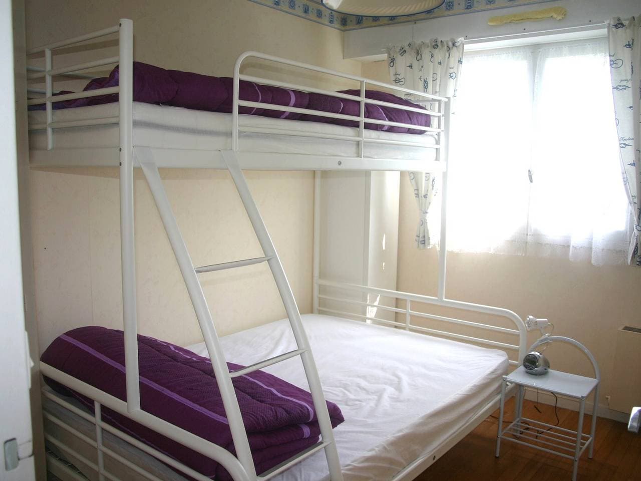 Foto 5 von 10: Meerblick! Südbalkon, 70m zum Strand, 2-Zimmer-Wohnung für 5 Personen mit Aufzug
