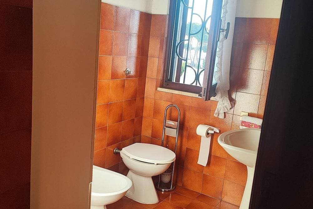 Foto 8 von 30: Villa 100 steps from the beach (Cin It092066C2000R5478)
