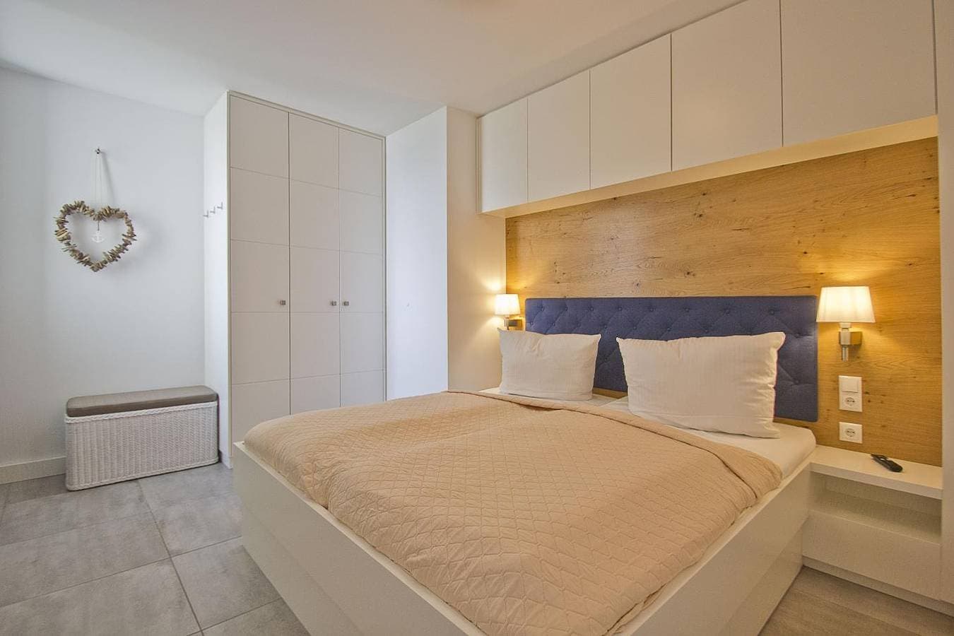 Foto 11 von 24: Moderne Ferienwohnung in Wassernähe mit Meerblick - Ferienwohnung Heimathafen
