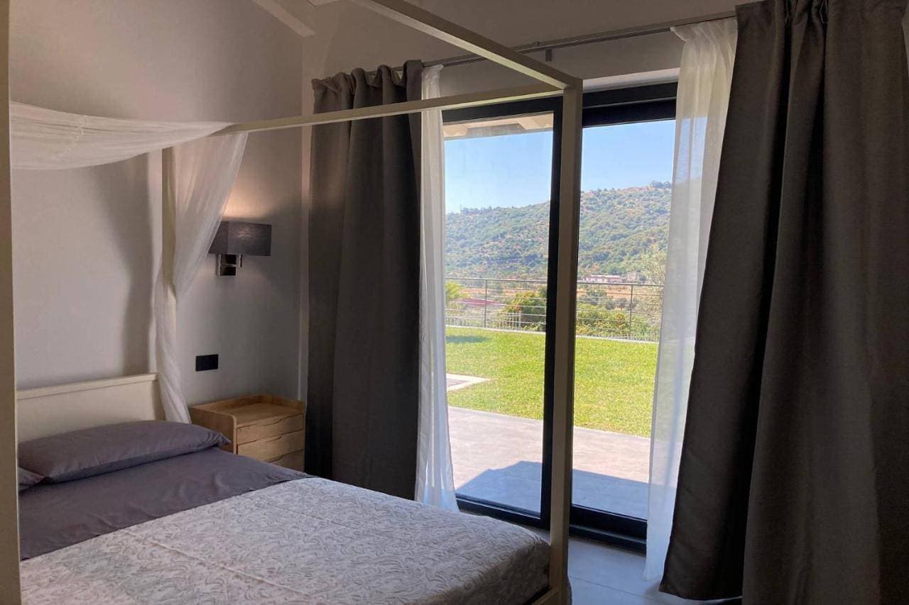 Foto 4 von 12: Villa