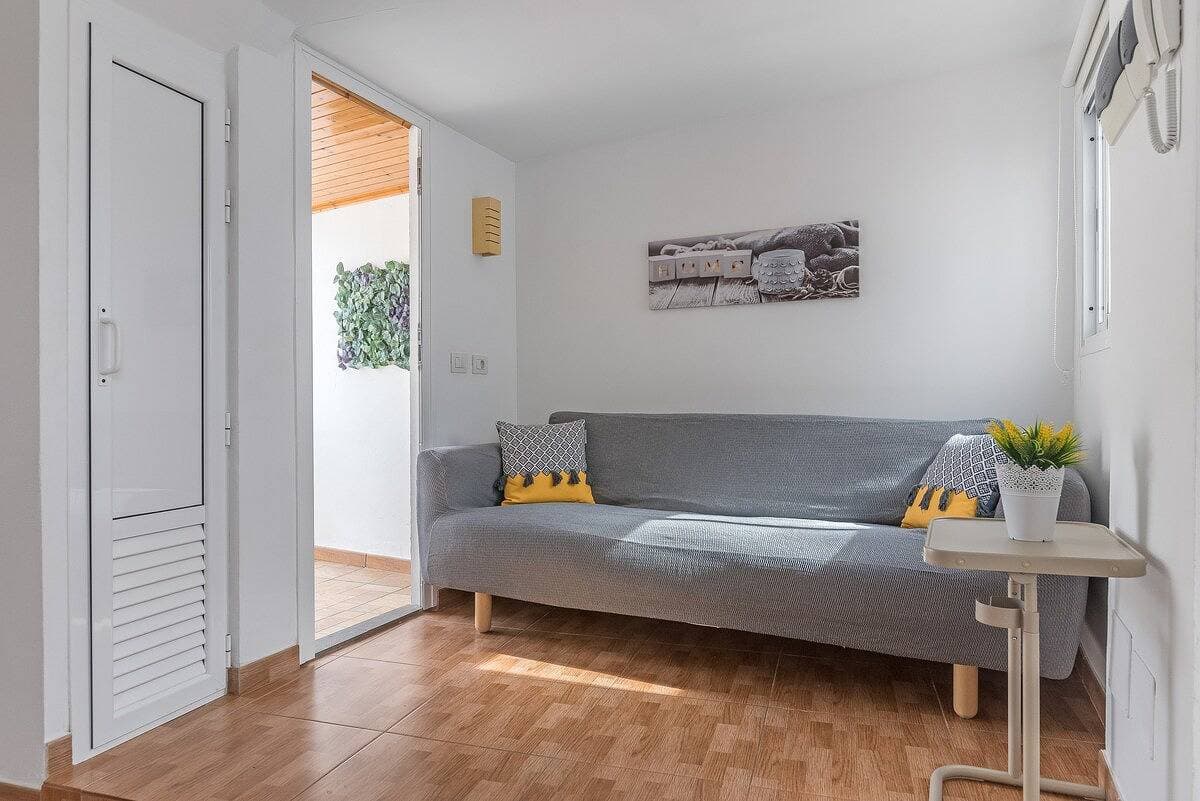 Foto 2 von 32: Ferienwohnung für 4 Personen mit Terrasse
