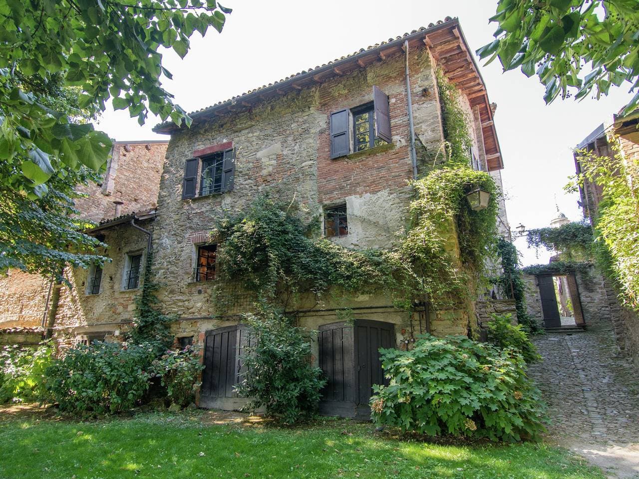 Foto 11 von 72: Gästehaus in Monferrato mit Weinverkostung