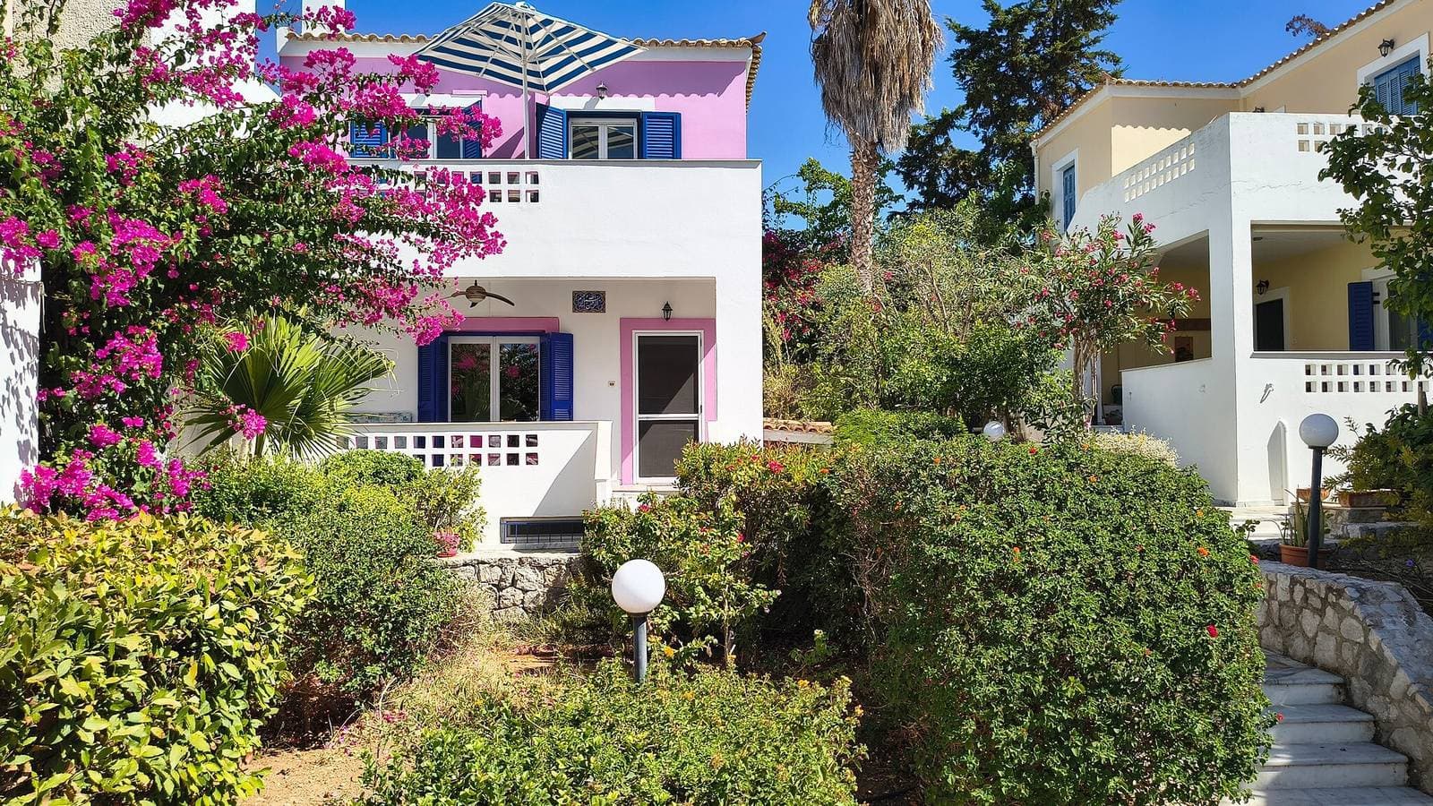 Foto 4 von 24: Pink Villa Landhaus mit Meerblick