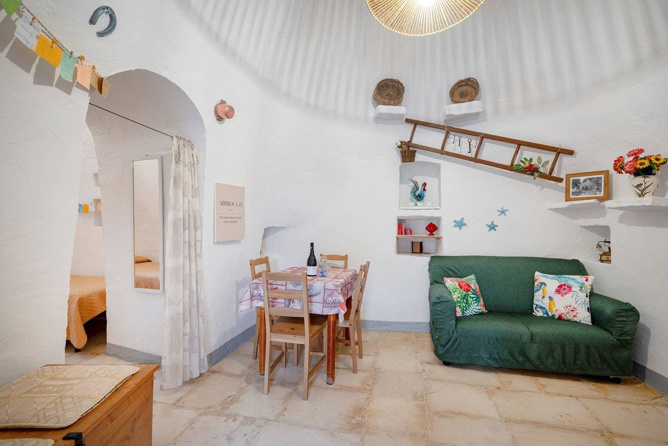 Foto 7 von 23: Trullo 'Negli Ulivi' mit privater Terrasse, WLAN und Klimaanlage