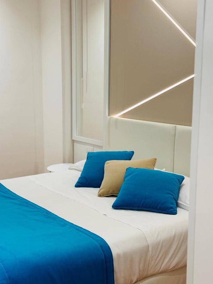 Foto 6 von 11: Double or Twin Room with Balcony and Lake View