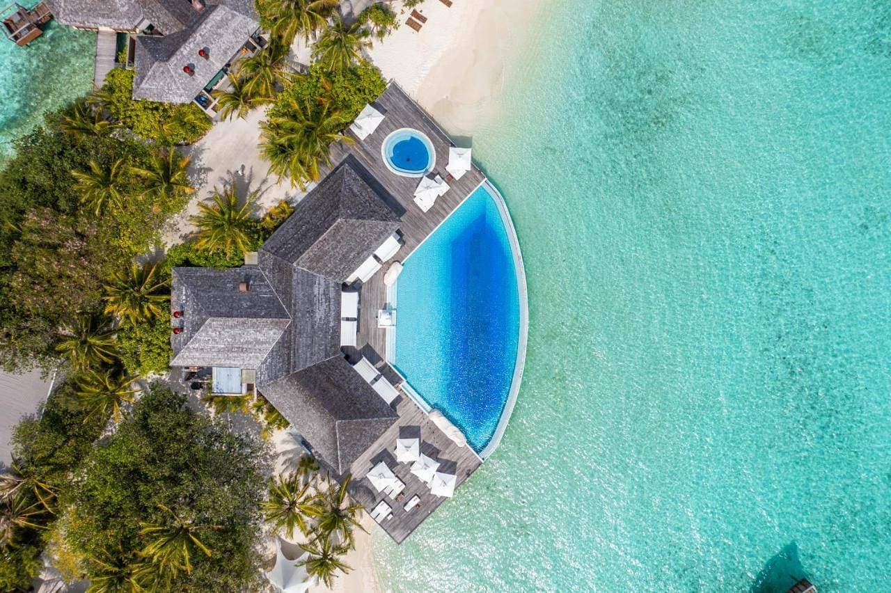 Foto 3 von 28: Sunset Water Suite with Private Pool - Complimentary Floating Breakfast (once per stay) for book dates, 10th Feb 2026 onwards, and stay dates 11 April to 30 September 2026