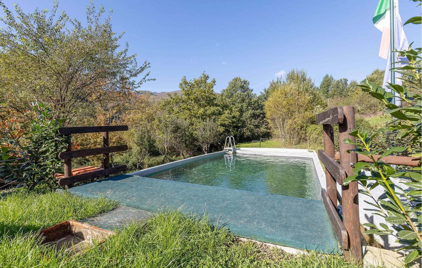Foto 5 von 31: Appartement am Pool in der Nähe von Sillano