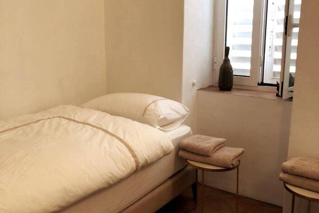 Foto 5 von 28: Three-Bedroom House