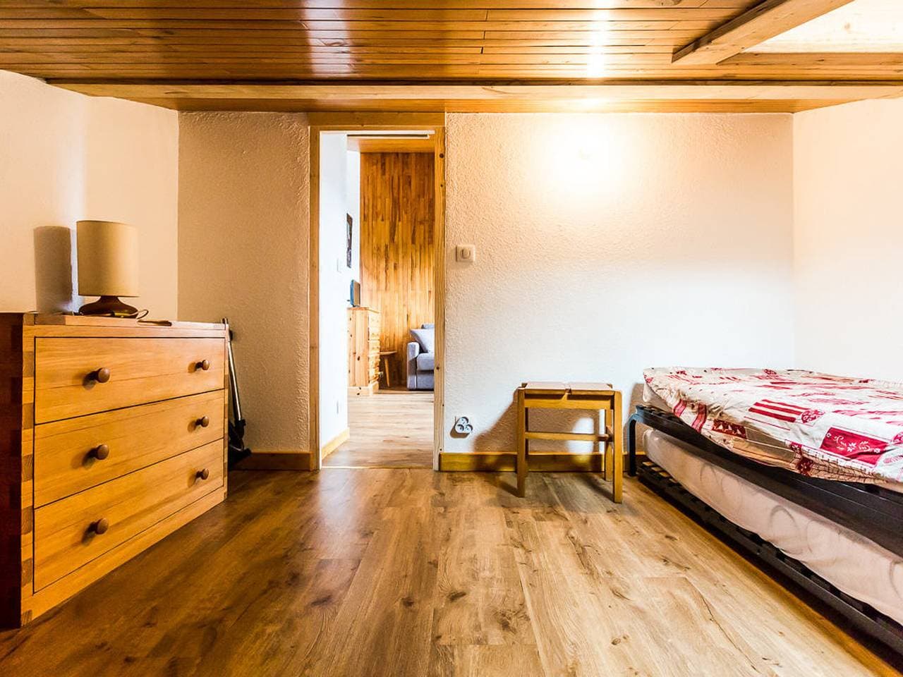 Foto 4 von 11: Montchavin: Renoviertes Studio für 3/4 Pers., Parkplatz, nahe Pisten und Geschäften