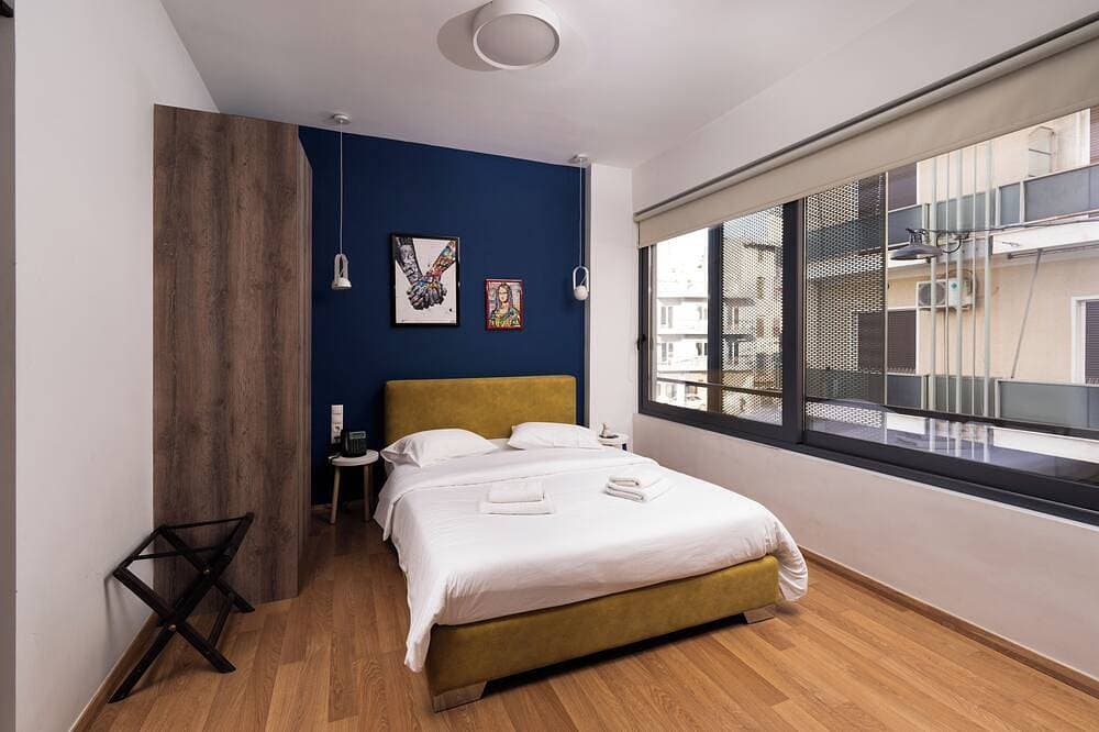 Foto 2 von 26: Athens luxury suite 38sq