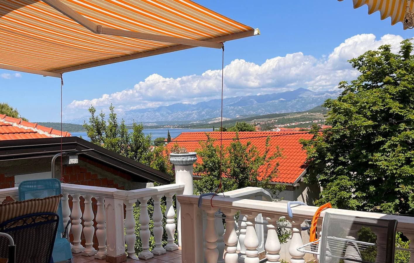 Foto 7 von 30: Modernes Apartment mit Terrasse, WLAN und Parkplatz in der Nähe der Küste und des Stadtzentrums