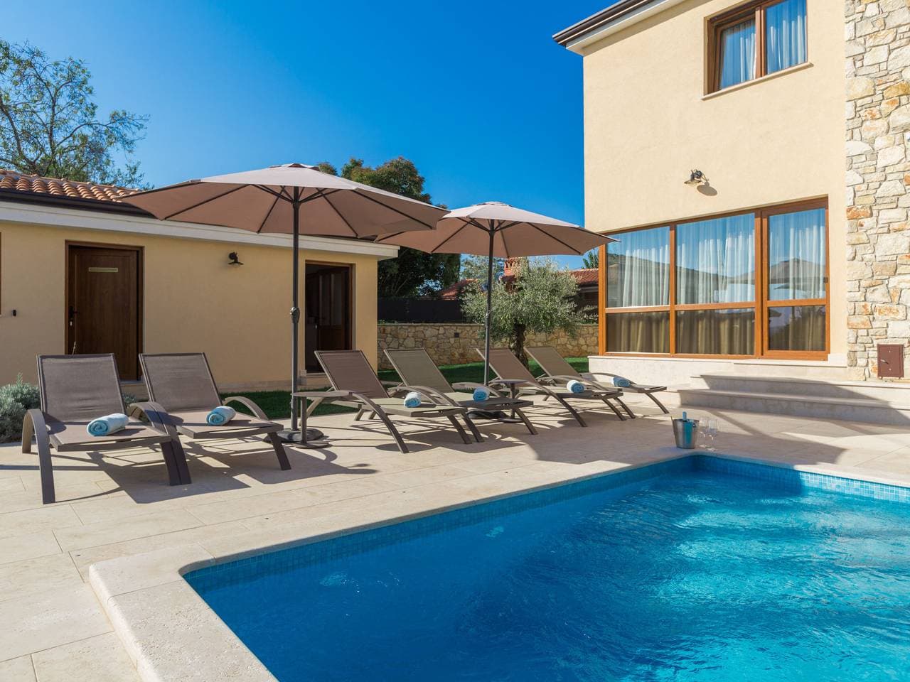 Tar 7 km von Poreč: Schönes Einfamilienhaus Villa Vatovac 1