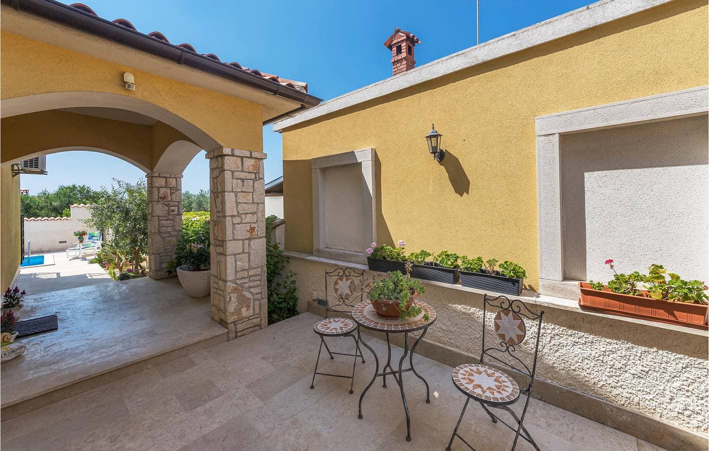 Foto 10 von 28: Gemütliche Ferienwohnung mit Pool und Terrasse, 2,5 km vom Stadtzentrum von Galizana entfernt
