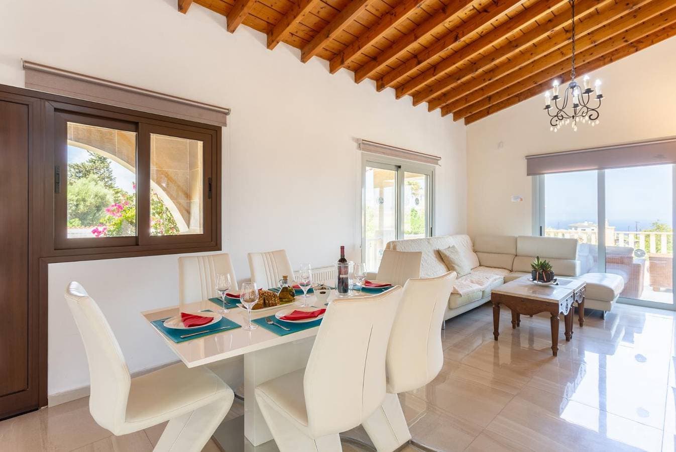 Foto 8 von 21: Villa für 4 Personen mit Garten