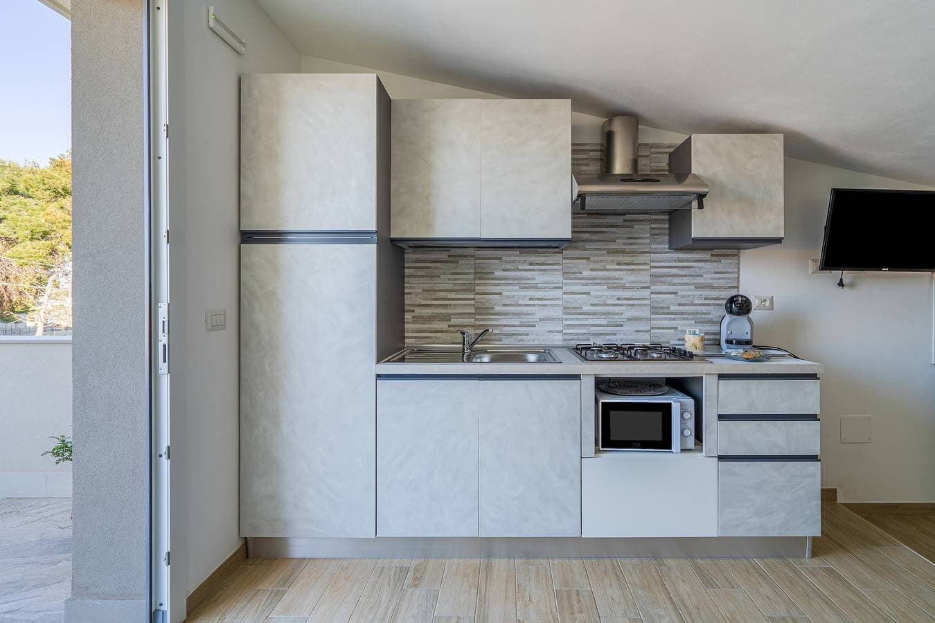 Foto 6 von 23: Apartment „Sud in Villa Sele“ mit Meerblick, WLAN und Klimaanlage