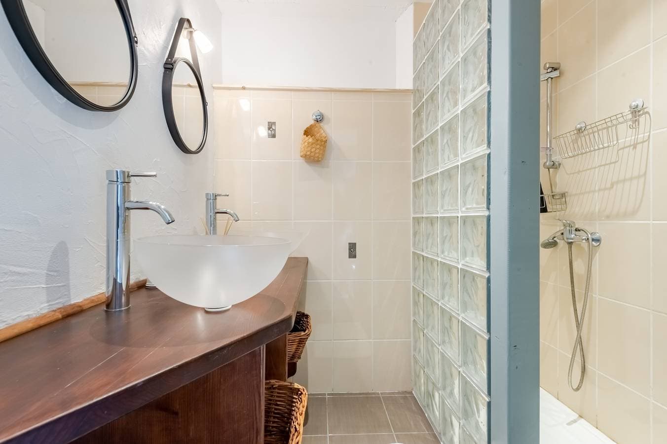 Foto 9 von 18: Ferienhaus für 14 Personen mit Terrasse