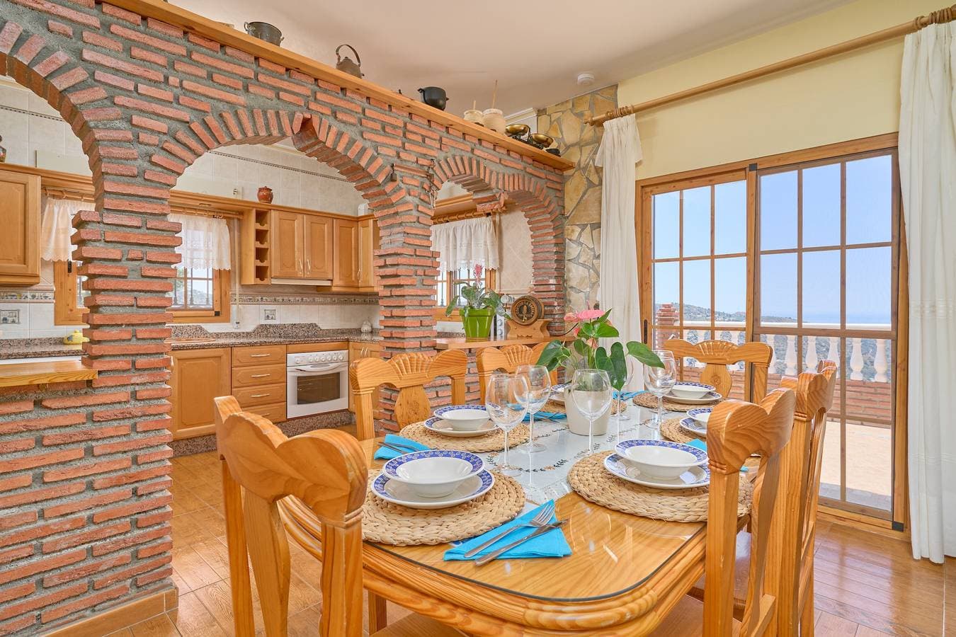 Foto 6 von 39: Ruhiges Landhaus Cortijo la Encina mit Pool, Klimaanlage, WLAN und Terrassen