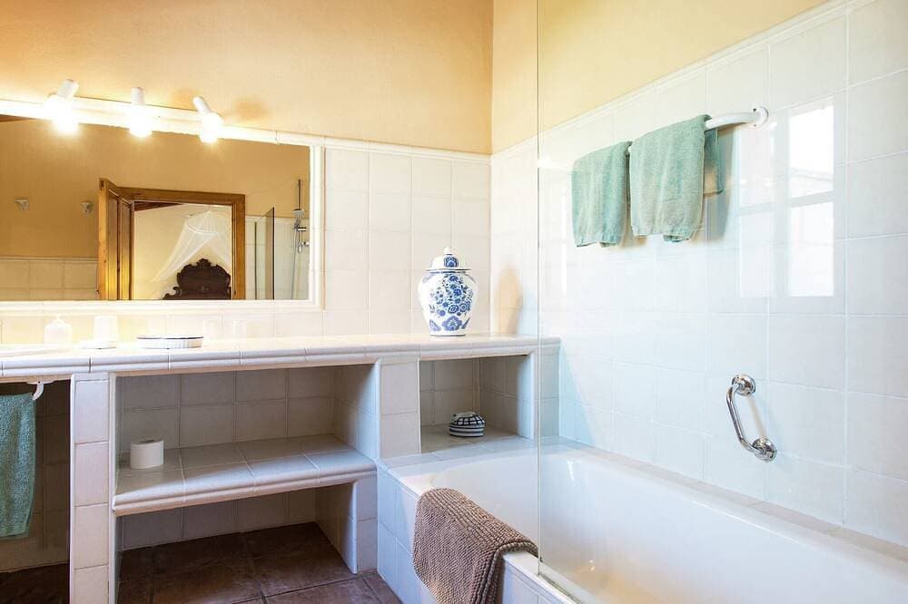 Foto 7 von 30: Reihenhaus auf Mallorca mit Pool