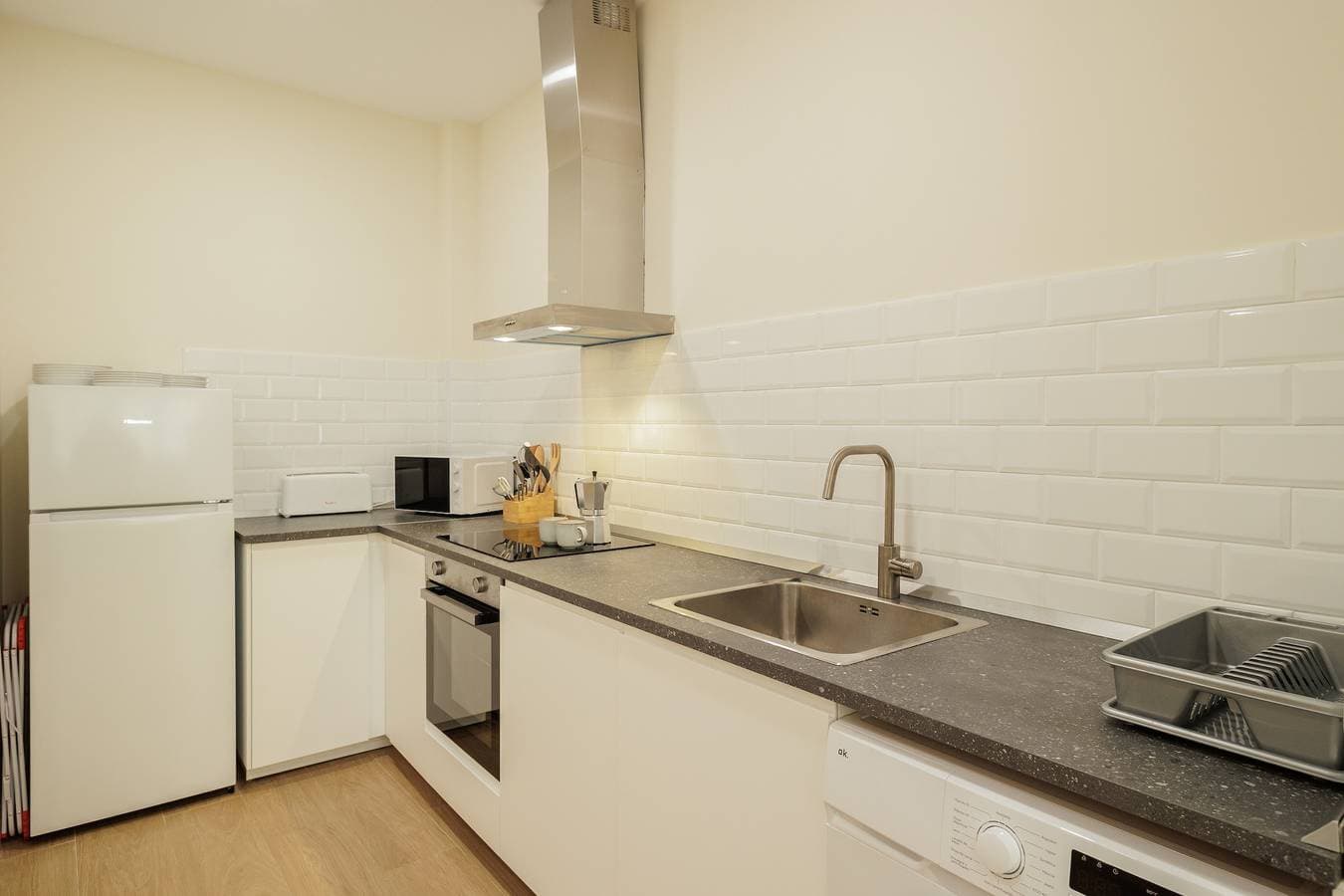 Foto 7 von 34: Privates Jacuzzi-Apartment im Zentrum von Sevilla – für 4 Gäste