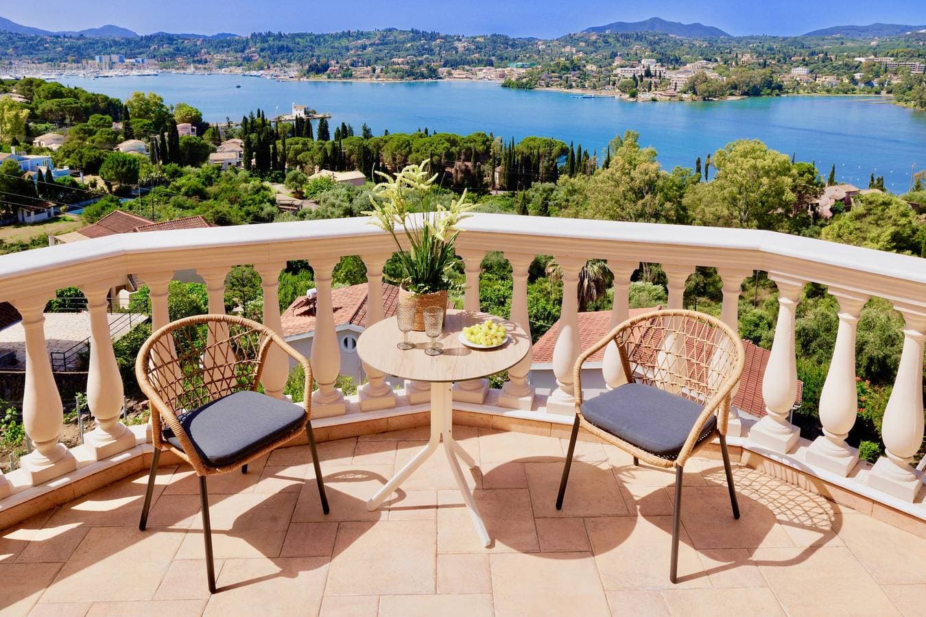 Foto 7 von 48: Estasia Luxury Villa with private pool