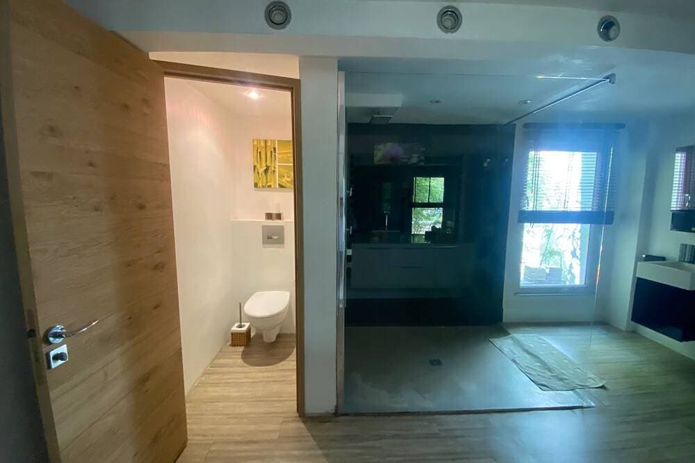 Foto 6 von 29: Komfortable, ruhige, geräumige Wohnung, üppiger Garten, schönes Hinterland