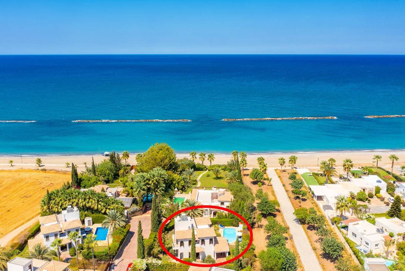 Foto 3 von 45: Villa für 8 Personen mit Garten