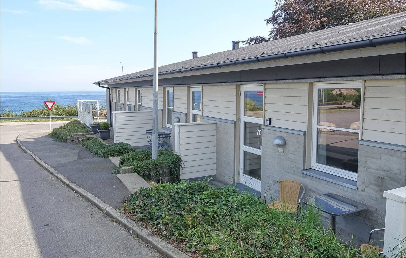 Foto 8 von 22: Ferienwohnung für 4 Personen mit Terrasse