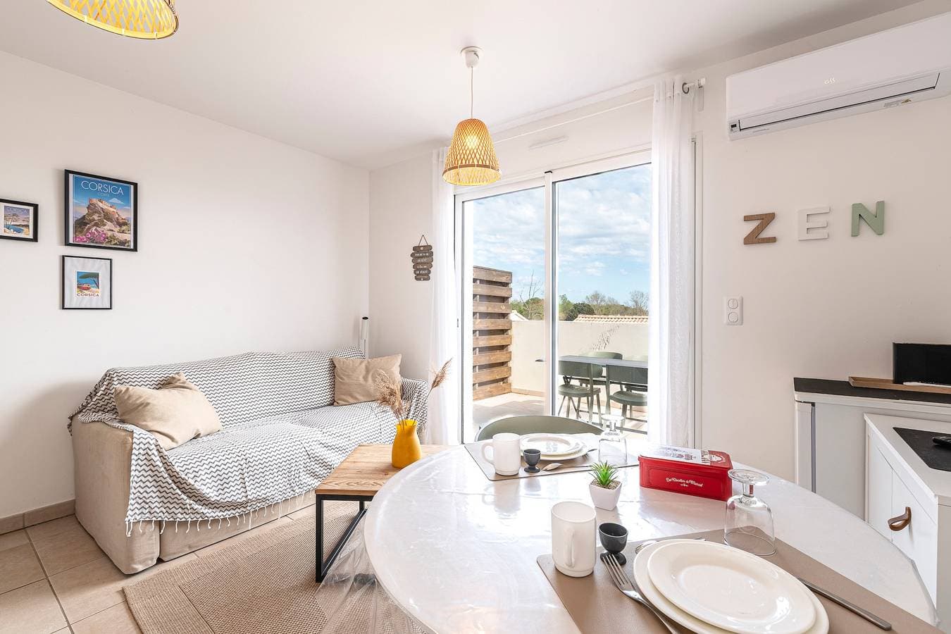 Foto 2 von 16: Ferienwohnung für 5 Personen mit Terrasse