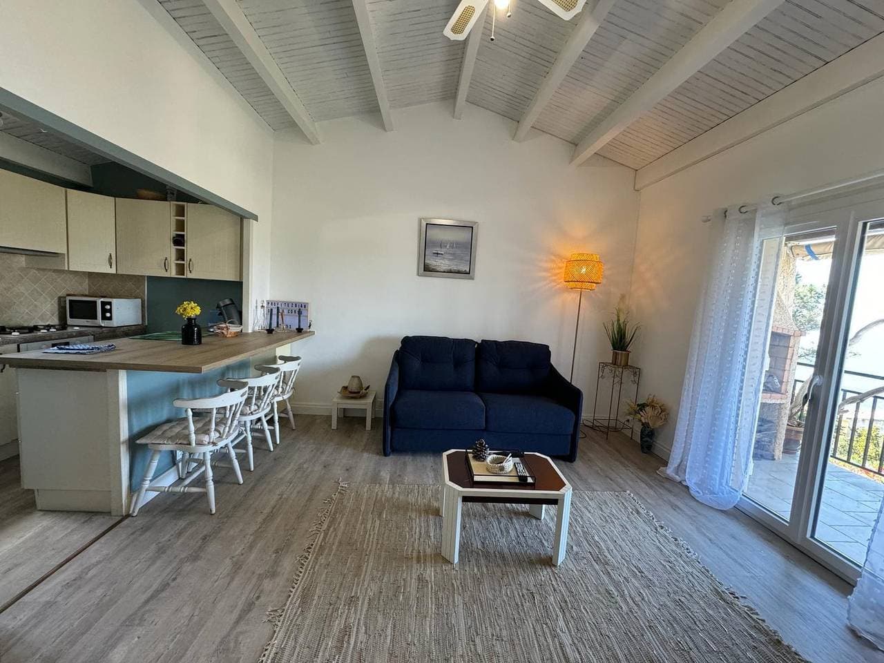 Foto 2 von 20: Ferienwohnung für 4 Personen mit Terrasse