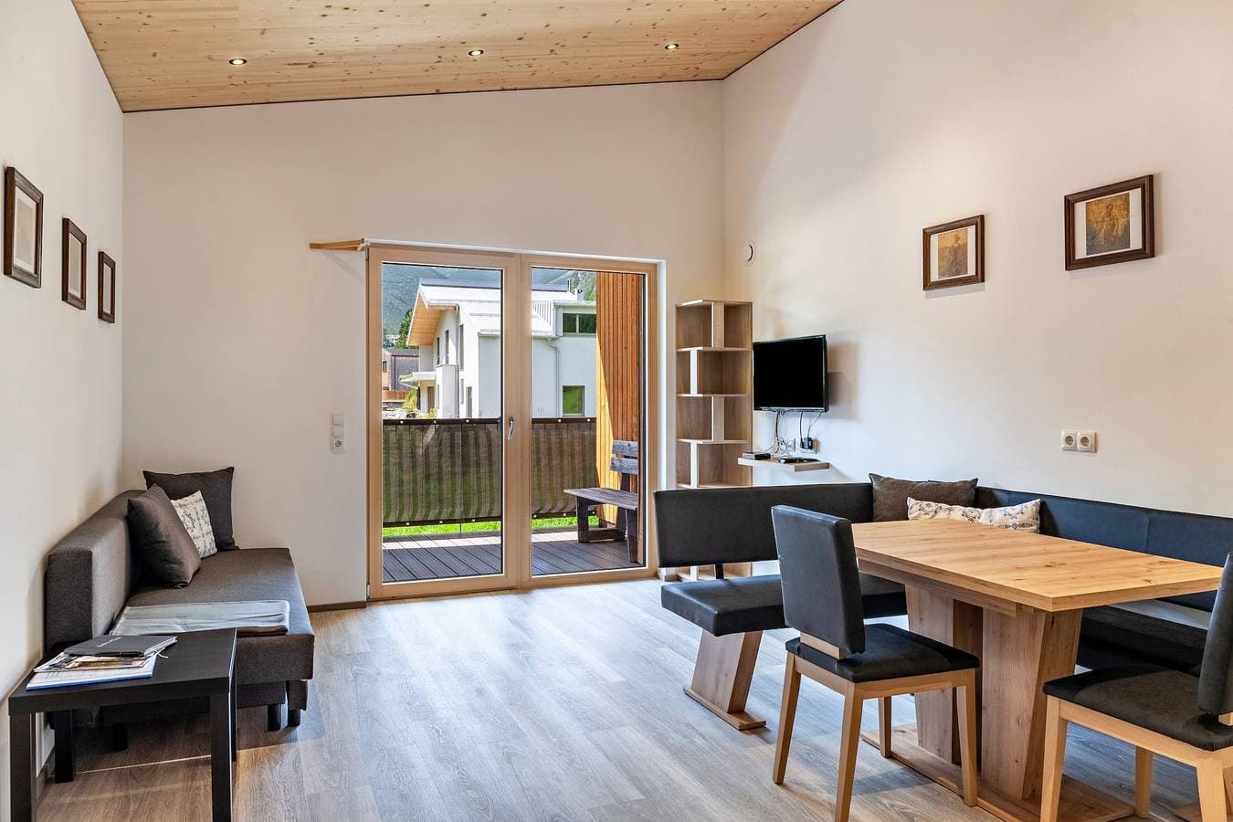 Foto 3 von 28: Ferienwohnung 'Gamsberg' mit Bergblick, Balkon und WLAN