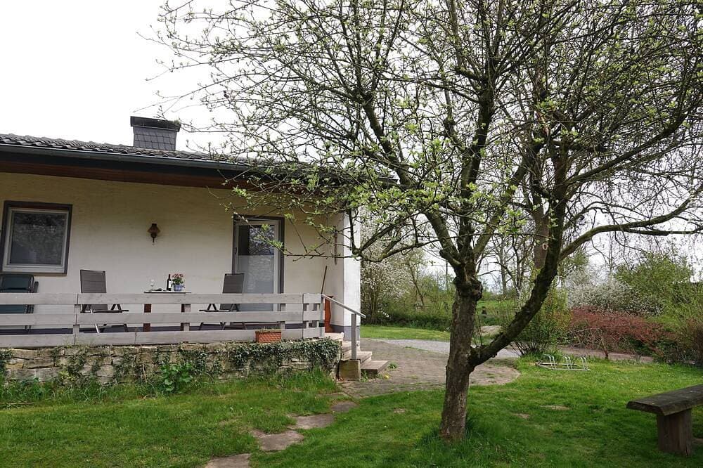 Landliebeehrsen 2,  modern, ruhig gelegen, Parkplatz. 1
