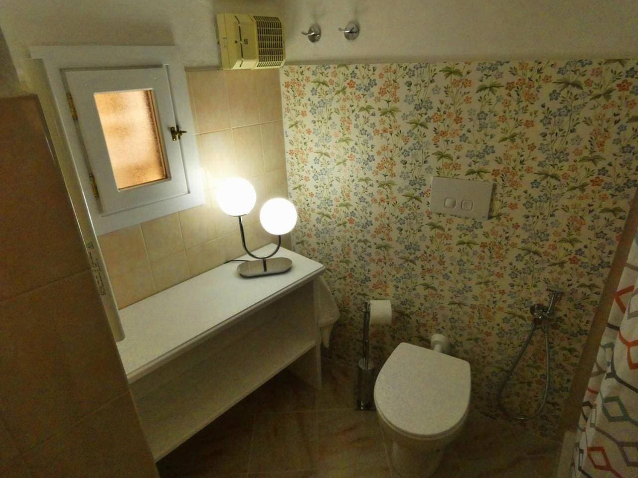 Foto 9 von 27: One-Bedroom Apartment