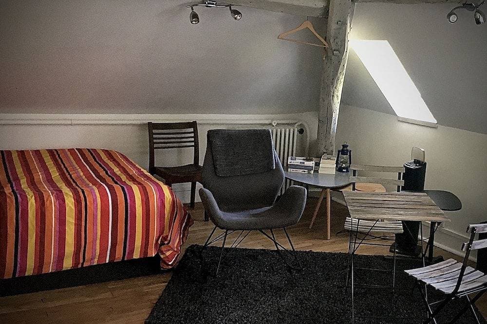 Foto 2 von 10: Studio Rambouillet / wifi