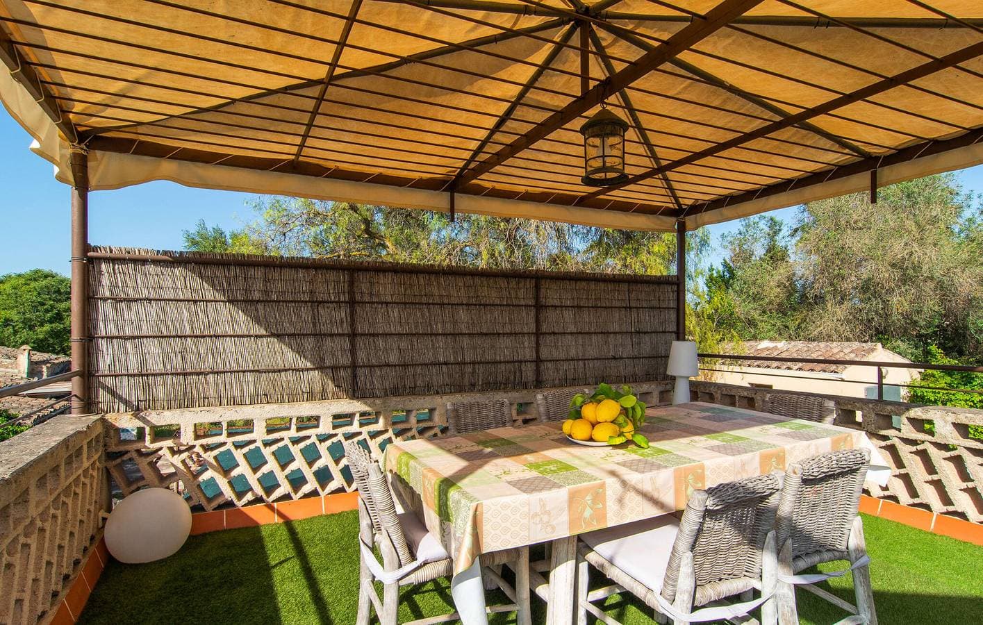 Foto 9 von 45: Jornets Oasis Wohnung mit Pool & Grill