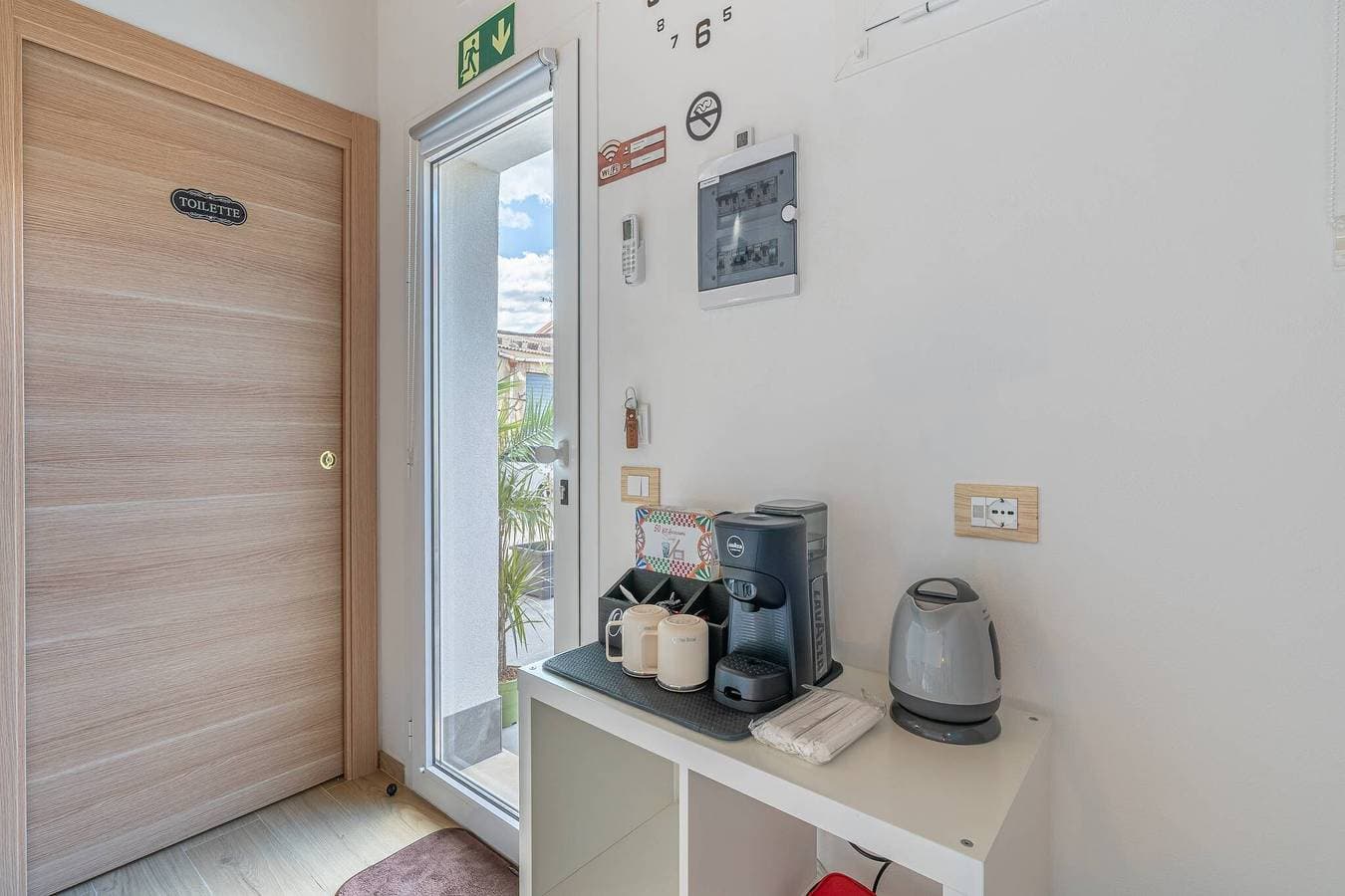 Foto 11 von 24: Zimmer 'Baglio Netino - Valentina' mit Meerblick, WLAN und Klimaanlage