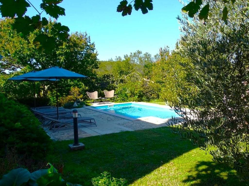 Foto 2 von 36: Ferienwohnung in Porec mit Schwimmbecken