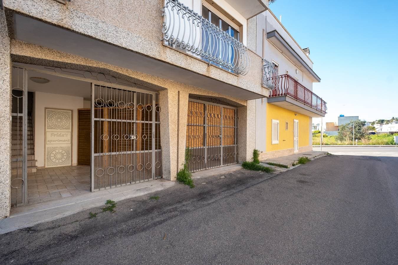 Foto 7 von 23: Ferienwohnung 'Appartamento Con Due Camere E Giardinetto' mit Meerblick