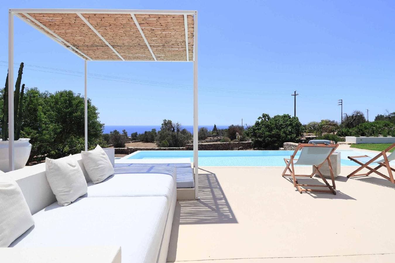 Foto 7 von 38: Ferienhaus für 4 Personen mit Pool