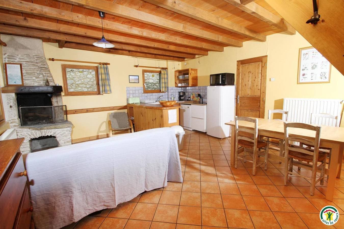 Foto 10 von 21: Est + Ouest Du Hameau Des Trucs