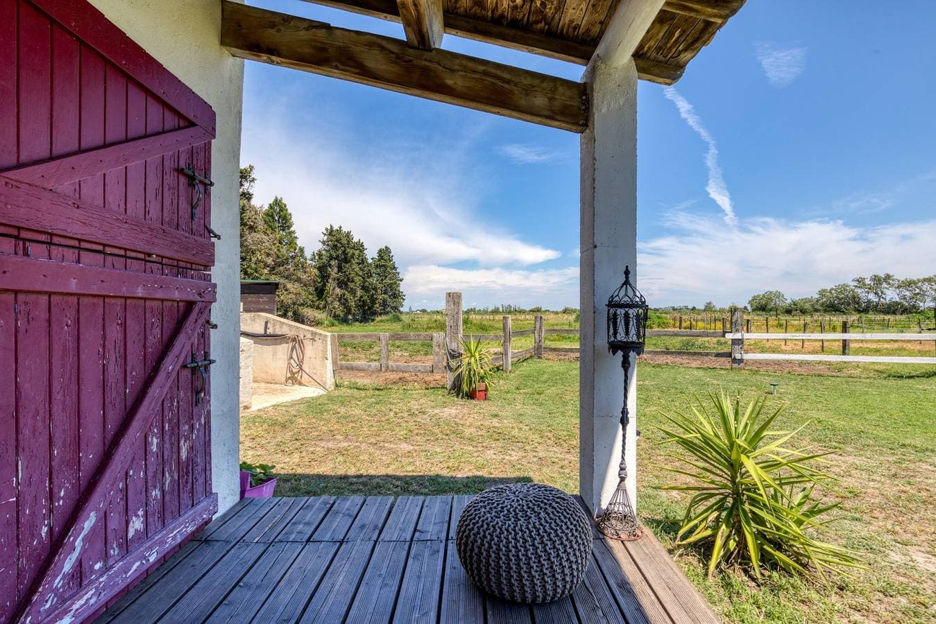 Foto 3 von 25: 'Mas des Cypres - Mazet 9' mit privater Terrasse, Gemeinschaftsgarten und WLAN