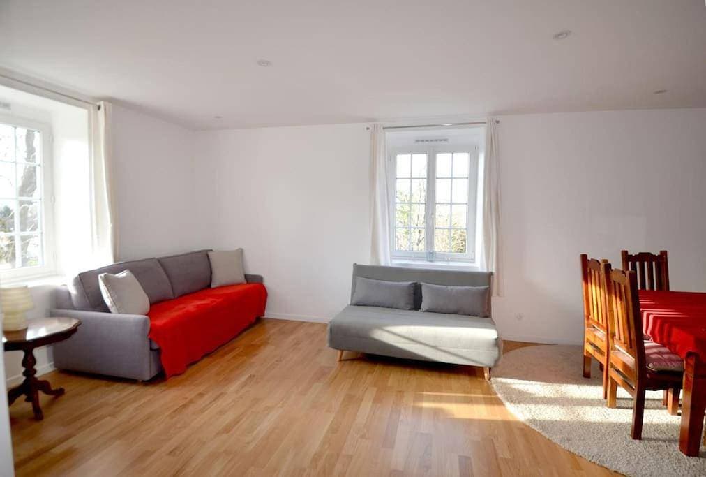 Paris chatou brand new quiet cosy flat 1
