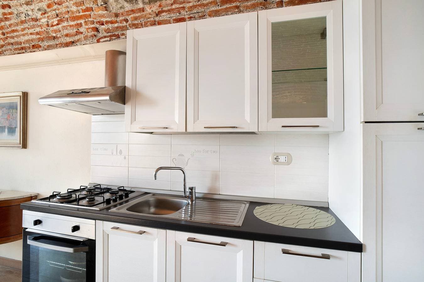 Foto 4 von 20: Apartment 'Actis2, Borgo Dei Pescatori' mit Balkon, WLAN und Klimaanlage