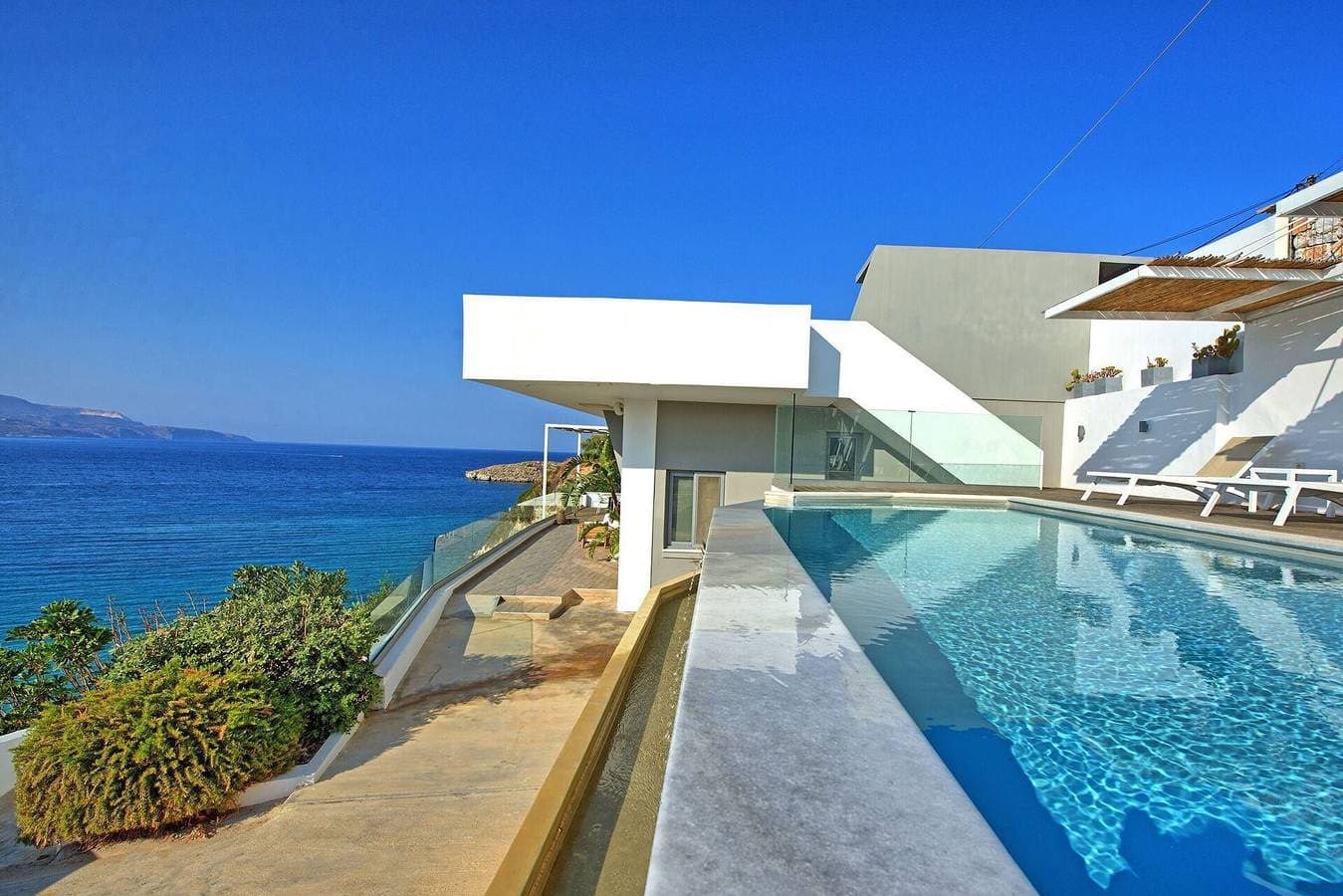 Villa für 8 Personen mit Pool