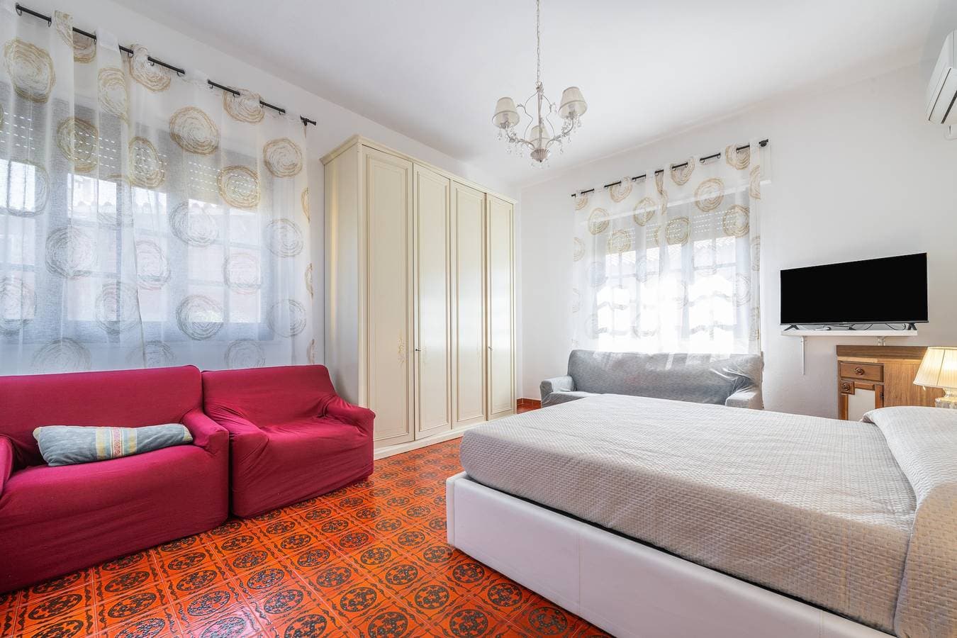 Foto 2 von 26: Ferienhaus 'Il Faro' mit privater Terrasse, Wi-Fi und Klimaanlage