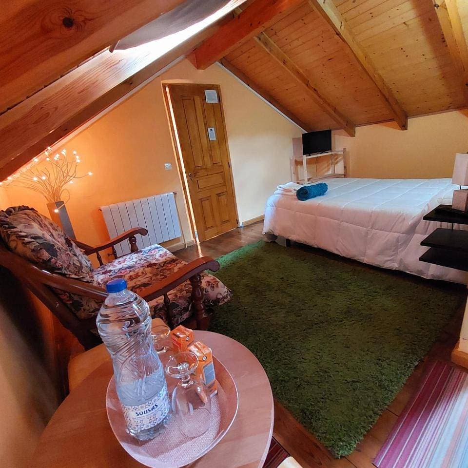 Foto 8 von 19: Double Room with Private Bathroom