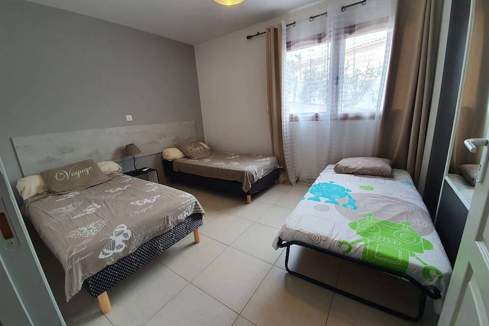 Foto 5 von 23: 1,5 km vom Strand von Agosta Molini und Privatparkplatz Appart 70 m²