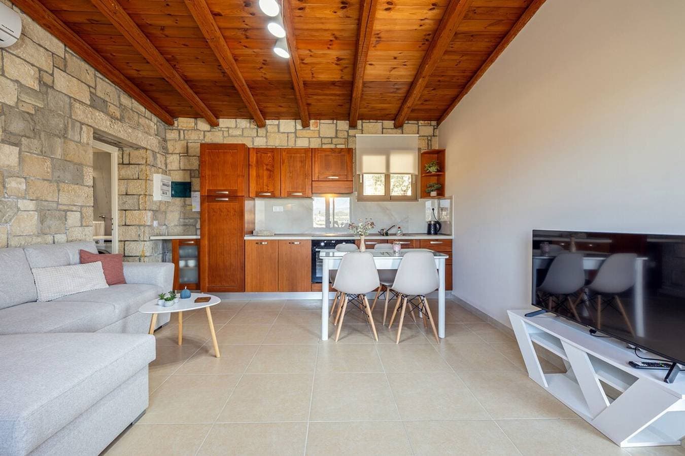 Foto 2 von 22: Ferienhaus für 4 Personen mit Terrasse
