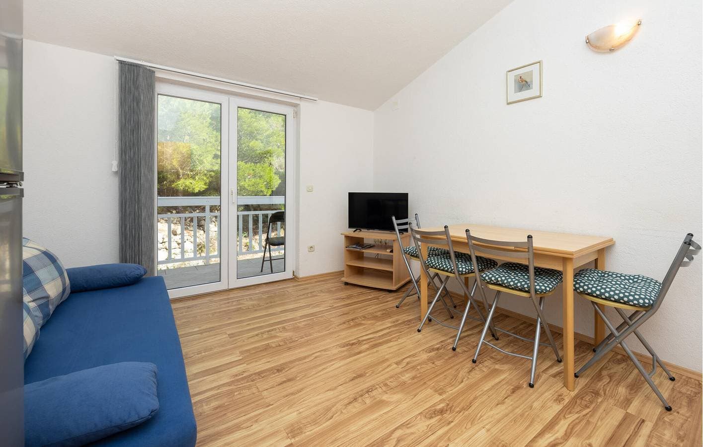 Foto 6 von 23: Modernes Apartment mit Terrasse, Parkplatz und WLAN – 600 m vom Strand entfernt