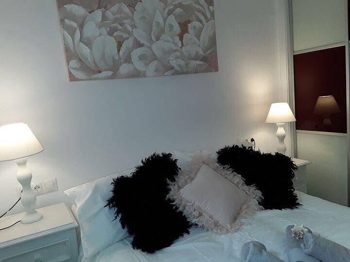Foto 12 von 19: Ferienwohnung für 3 Personen mit Pool